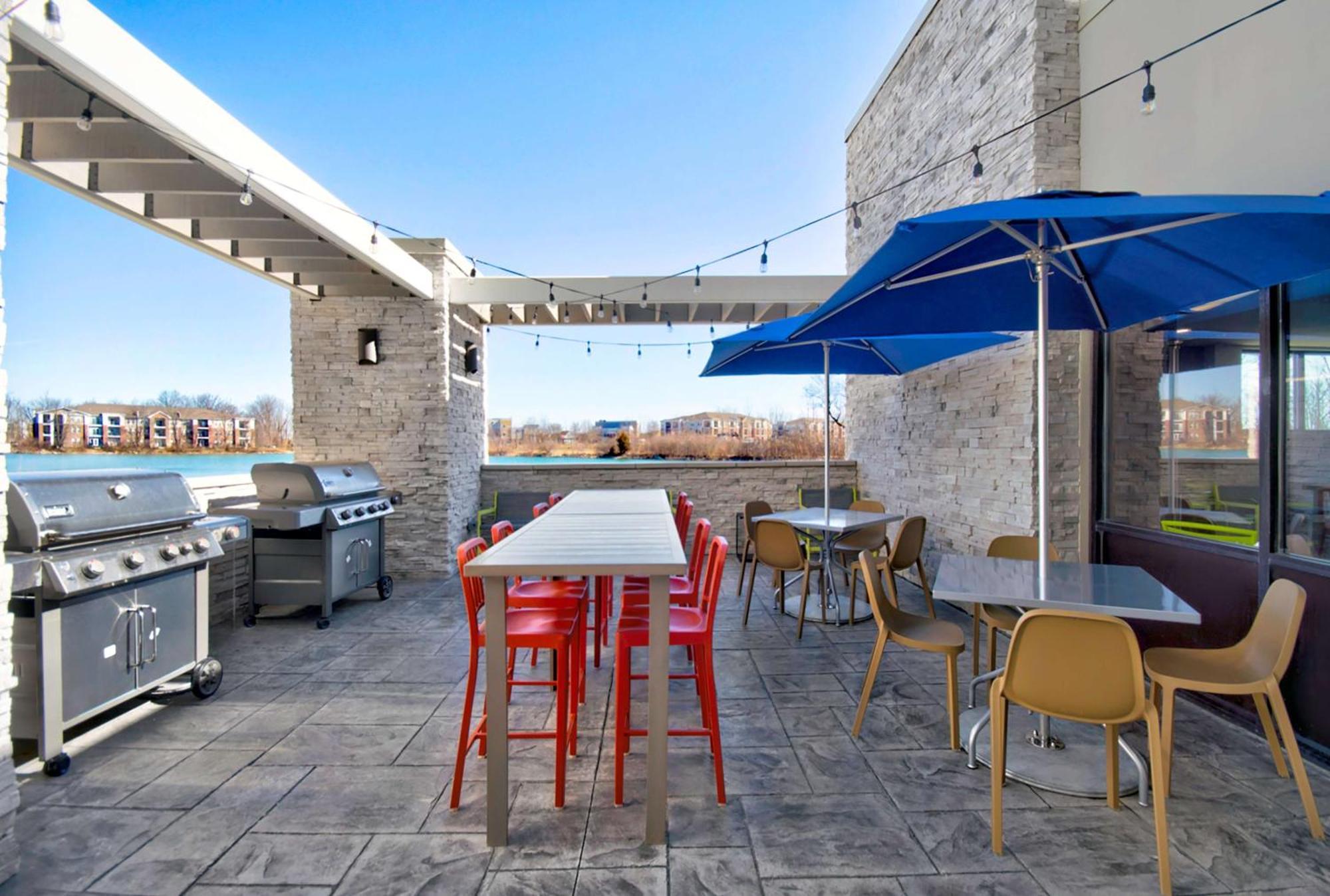 Home2 Suites By Hilton Whitestown - Indianapolis Northwest Eksteriør billede